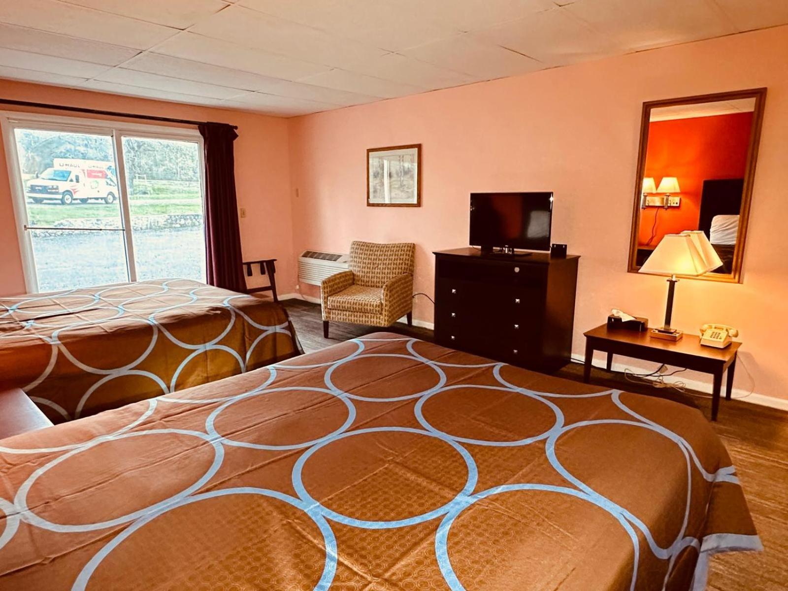 Saint Croix Falls Amerivu Inn & Suites - St Croix Falls المظهر الخارجي الصورة