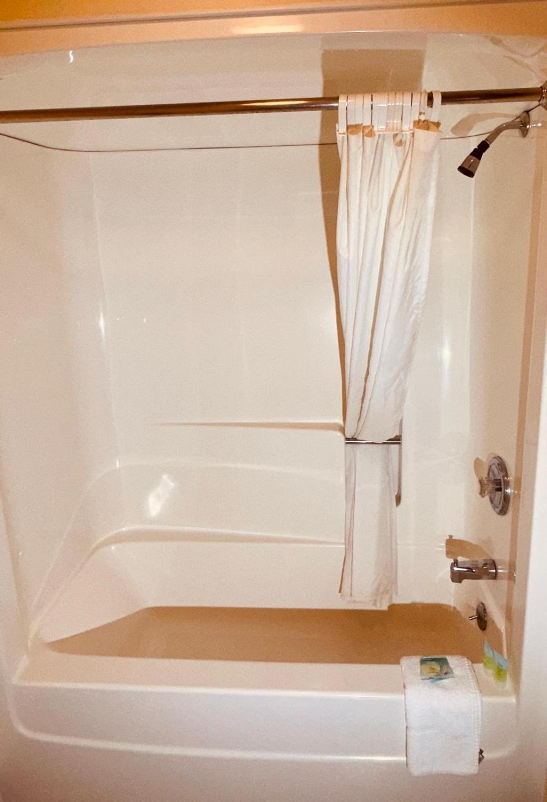 Saint Croix Falls Amerivu Inn & Suites - St Croix Falls المظهر الخارجي الصورة