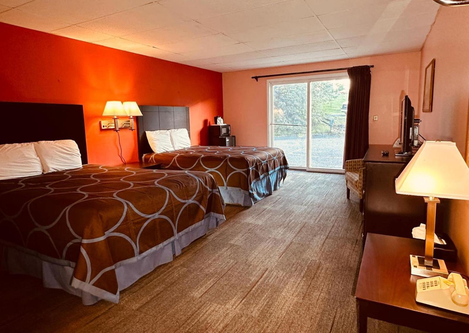 Saint Croix Falls Amerivu Inn & Suites - St Croix Falls المظهر الخارجي الصورة